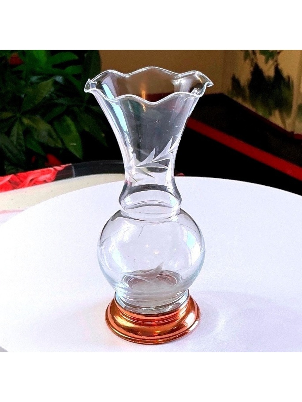 Vtg. Princess House Crystal Etched Bud Vase Copper Bottom & Ribboned Edge 5 1/2”
